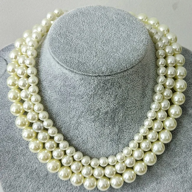 Colier din perle la baza gatului, Classic Charm, in cutie eleganta, Alb