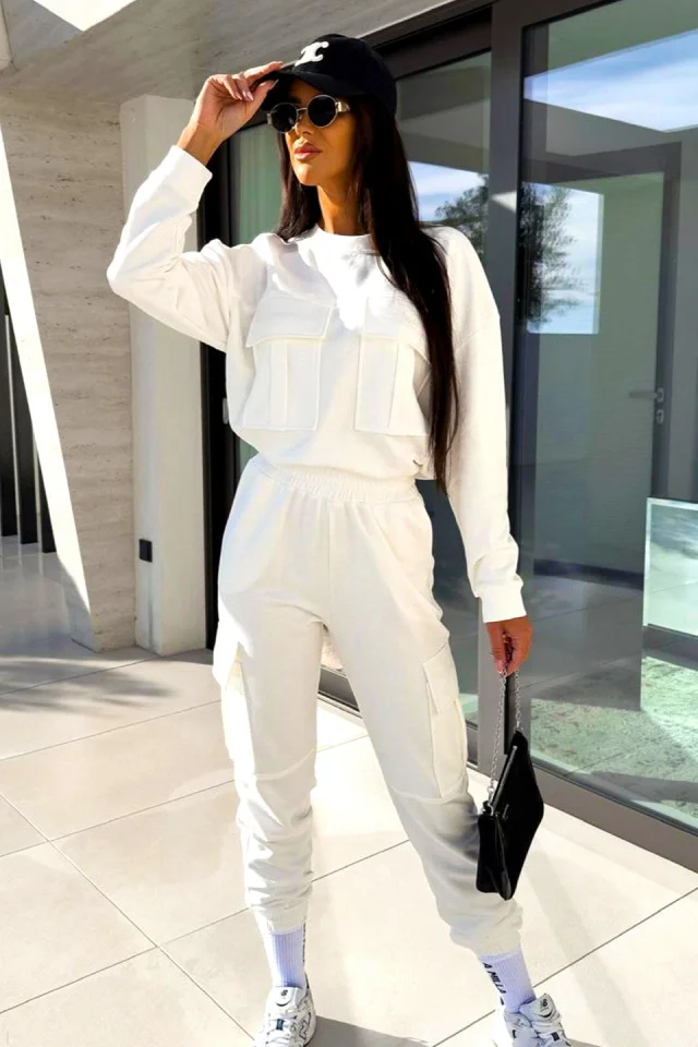 Compleu bumbac Sprendy, cu bluza lejera si pantaloni cu buzunare oversize, Alb