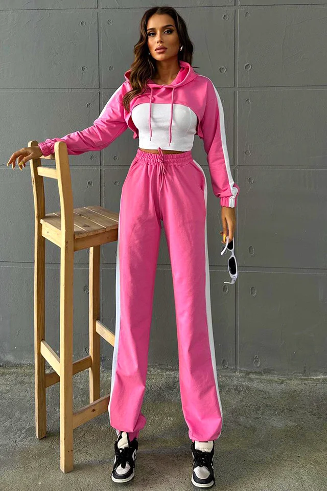 Compleu sport Bold Comfort, cu trei piese, hanorac decupat, top asortat si pantaloni cu dunga laterala, Roz