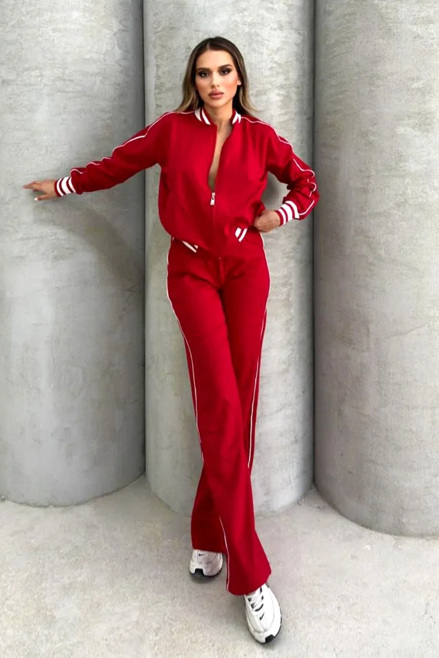Compleu sport, ROXXA, cu jacheta si pantaloni evazati, Rosu