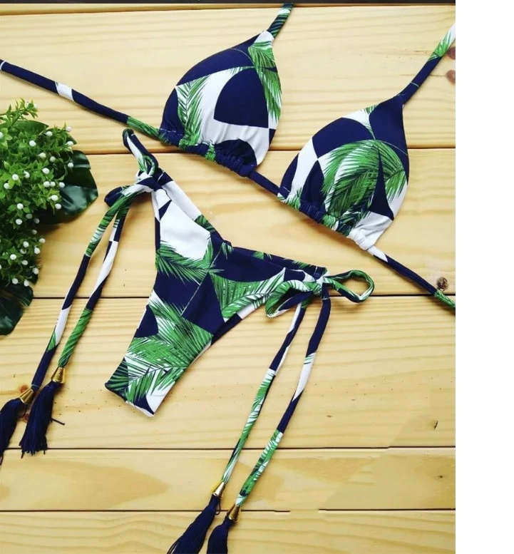 Costum de baie doua piese Aruba, cu snururi de prindere, Alb/verde