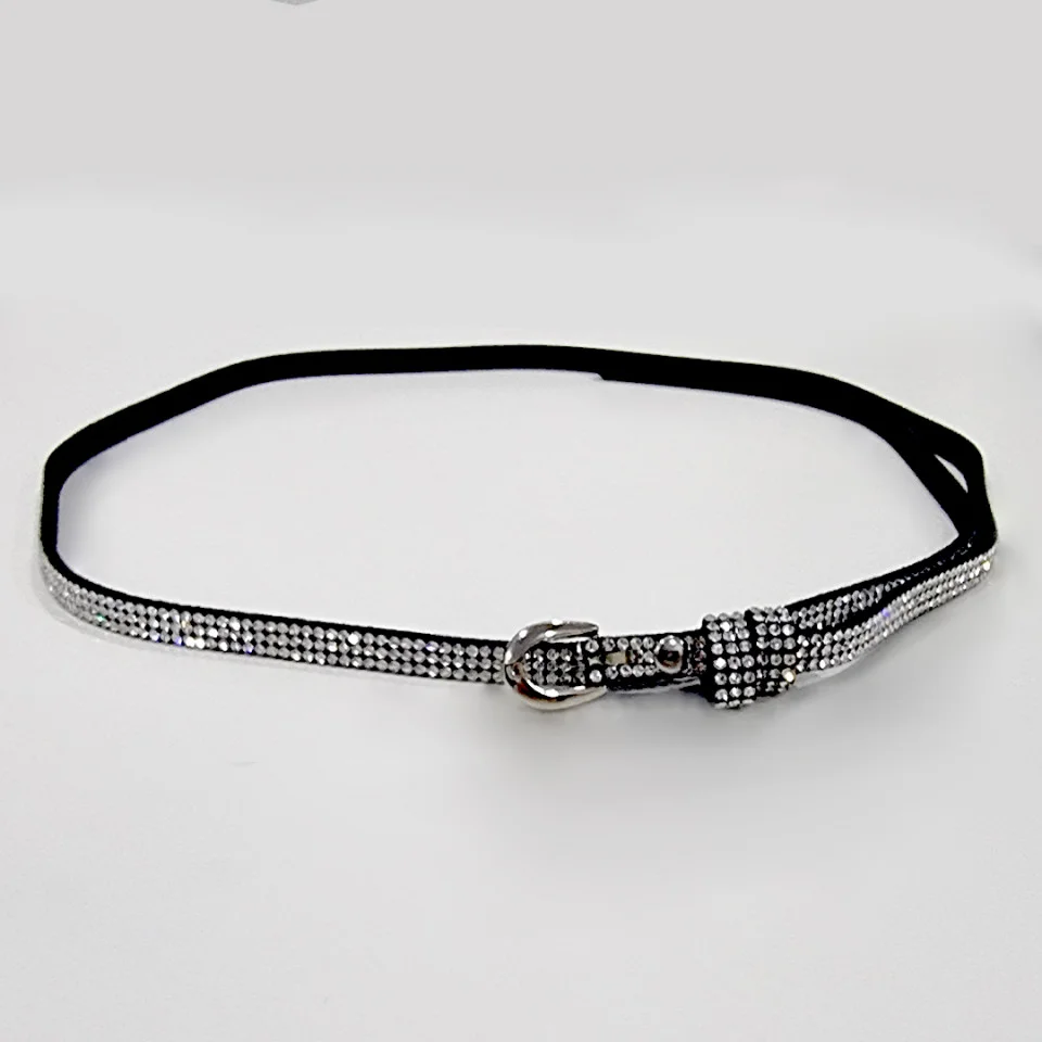 Curea subtire, dama Madyna, cu strasuri din cristale artizanale, latime aproximativ 0,8 cm, Argintiu