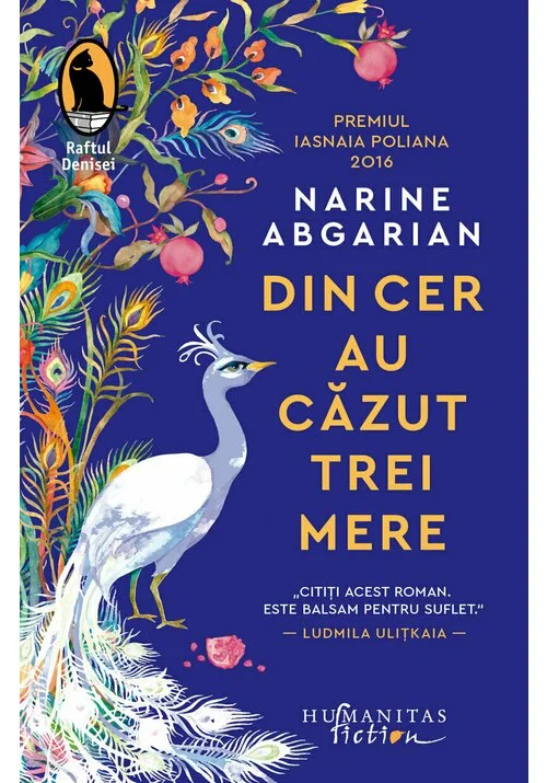 Din cer au cazut trei mere