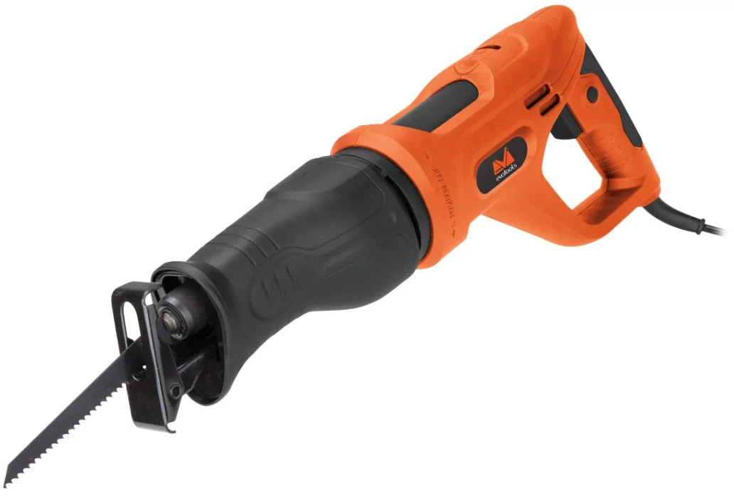 Fierastrau Sabie 710W EPTO – 678288 – Putere Compacta si Versatilitate pentru Taiere de Precizie