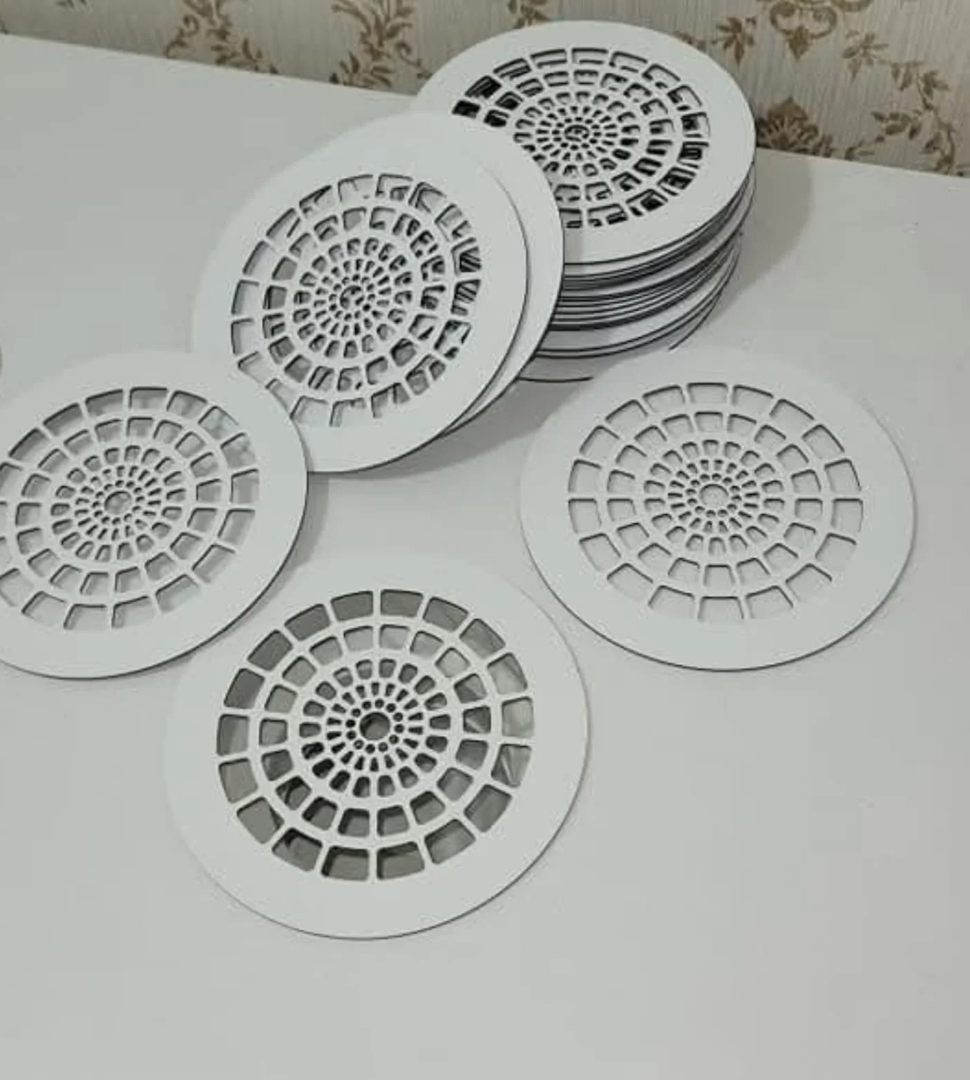 Grila Pentru Aspirator 2 Culori Model 2 - Everin