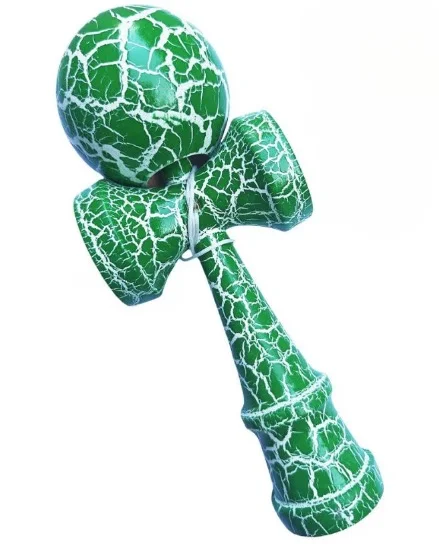 Kendama profesionala din lemn 18 cm model clasic cu design crapat culoare Verde/Alb