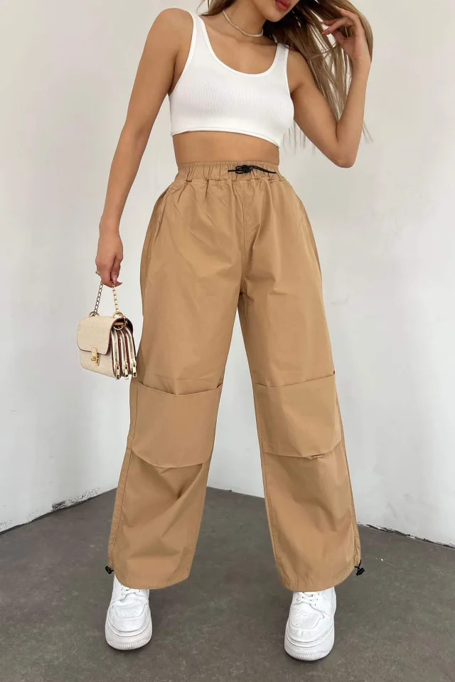 Pantaloni dama Force, croiala cargo, oversize, cu snur reglabil in talie si la baza piciorului, Maro