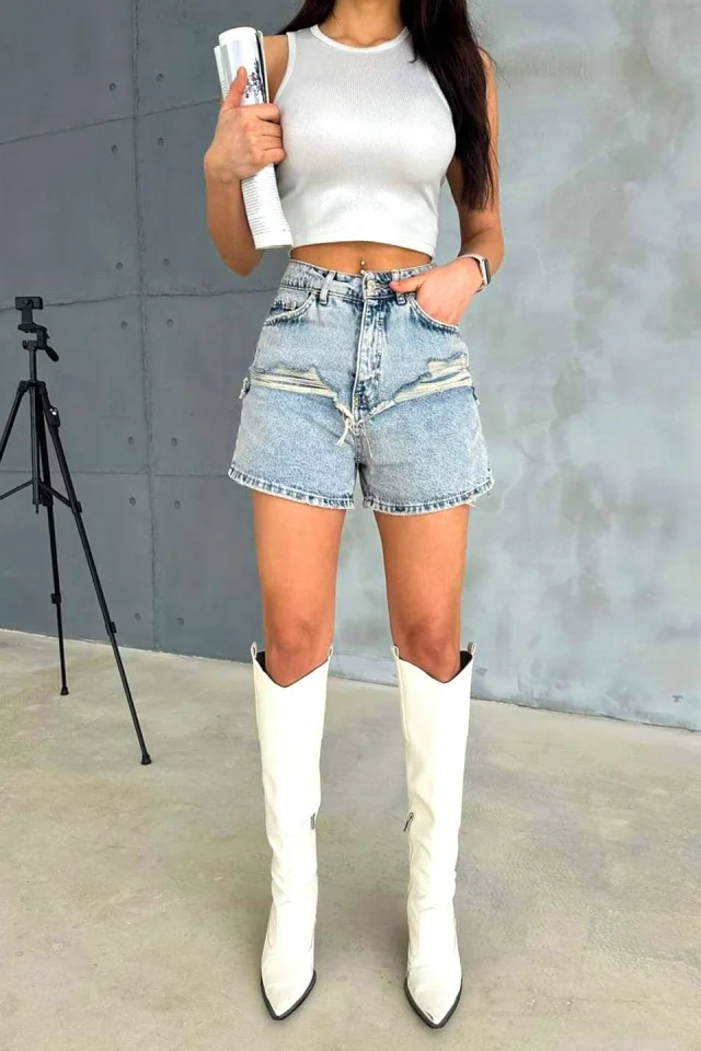 Pantaloni scurti denim Richmond, cu talie inalta si perforatii asimetrice, Albastru zapada