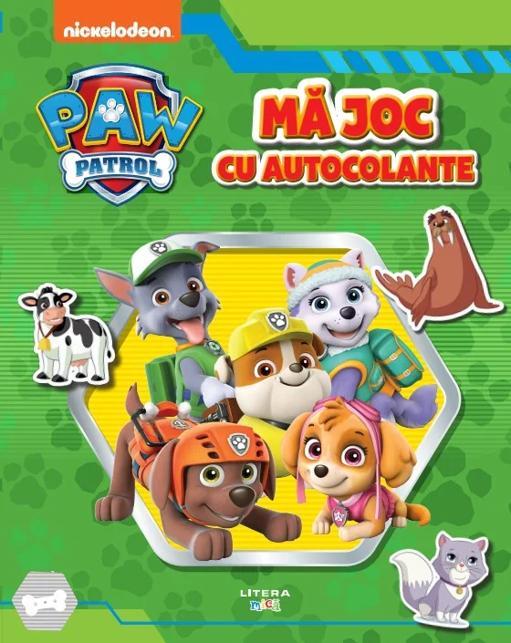 Patrula Catelusilor. Ma joc cu autocolante. Carte de activitati