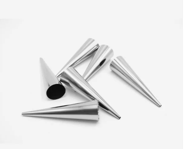 Set 6 Forme Conice Rulouri Patiserie