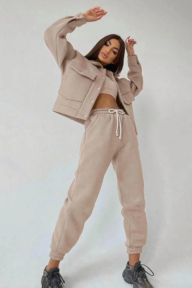 Trening vatuit dama, Arina, pantaloni lejeri si bluza cu capse, Bej